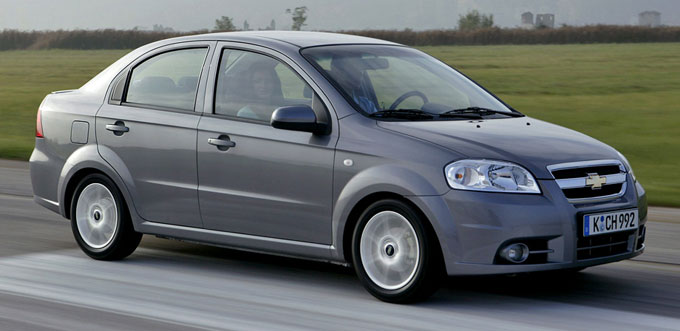 "Chevrolet Aveo"