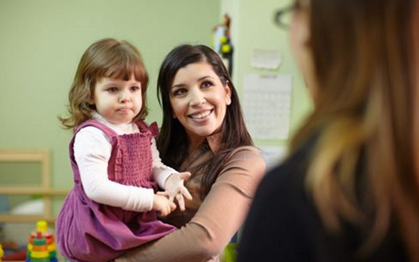 Kasdienis darželio gyvenimas: kaip užmegzti dialogą su pedagogu