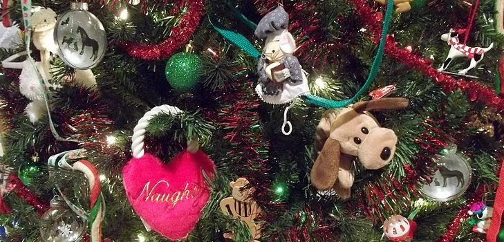 Kaip padaryti neįprastą Kalėdų eglutę