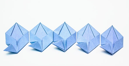 Kaip padaryti origami gėlių savo rankomis