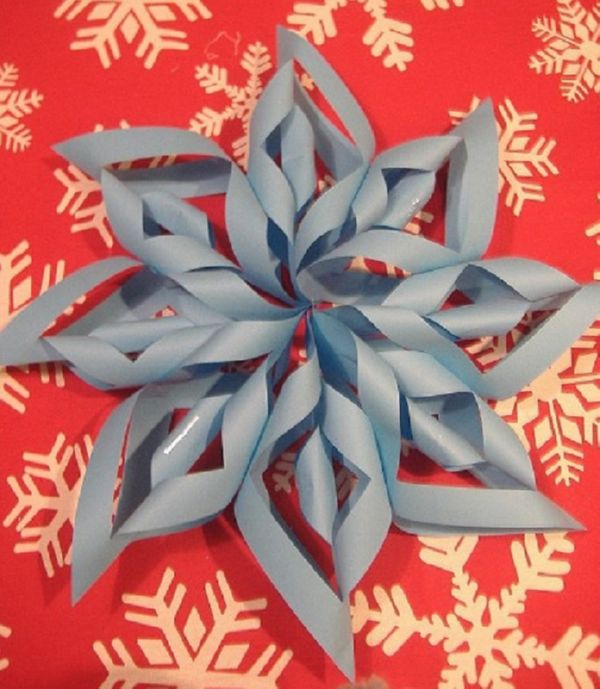 Gražus snaigės, skirtos 2017 m. Naujuosius metus, su savo popieriaus rankomis - diagramos ir nuotraukos etapais. Meistriškumo kursai vaikams didelėse snieglenčių origami technikoje