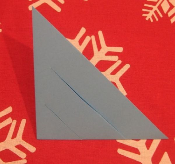 Gražus snaigės, skirtos 2017 m. Naujuosius metus, su savo popieriaus rankomis - diagramos ir nuotraukos etapais. Meistriškumo kursai vaikams didelėse snieglenčių origami technikoje