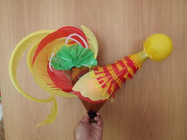 Nauji amatai iš plastikinių butelių su savomis rankomis sodui ir sodui