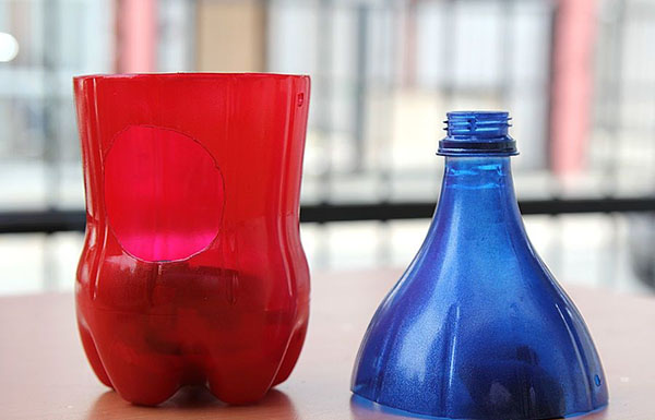 Nauji amatai iš plastikinių butelių su savomis rankomis sodui ir sodui