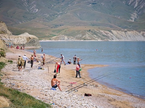 Žuvys didelės ir mažos: geriausios vietos žvejybai Kryme