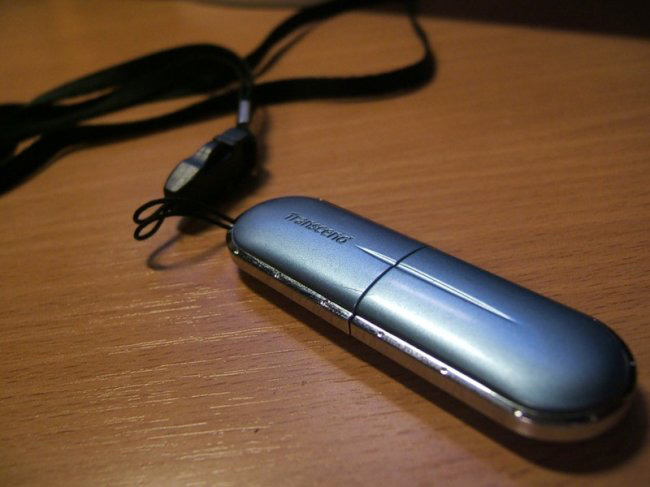 Kaip atkurti duomenis iš "flash drive"