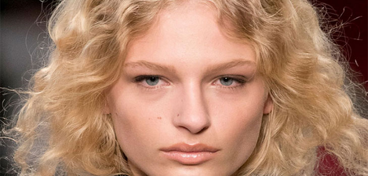 "Curly & Chic": kaip šį rudenį nešioti garbanos