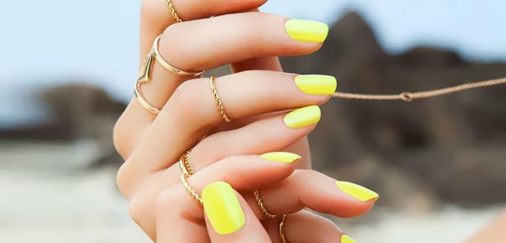 Manikiūras Haute couture viršaus 3 nagų idėjos iš dizainerių