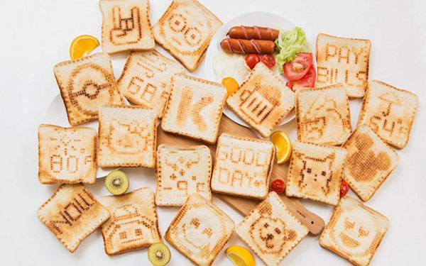 Meno pusryčiai su "protingu" toasteroidiniu skrudintuvu