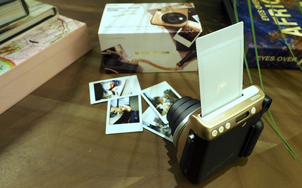 "Fashion Camera": "Michael Kors X" "Fijifilm" "Instax Mini 70"
