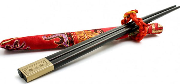 Kaip laikyti Sushi lazdeles