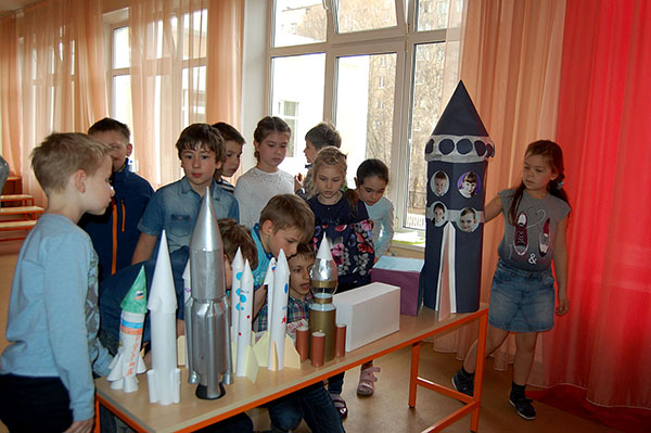 Klasės valandos kosmonautikos dienai