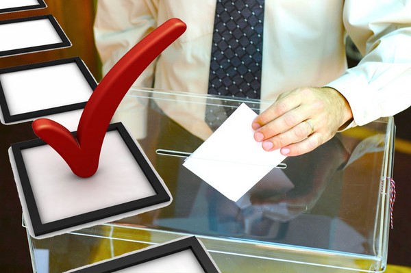 Rinkimai į Valstybinę Dumą 2016 m.: Kas laimės? Ekspertų nuomonė, prognozės, nuomonių apklausos