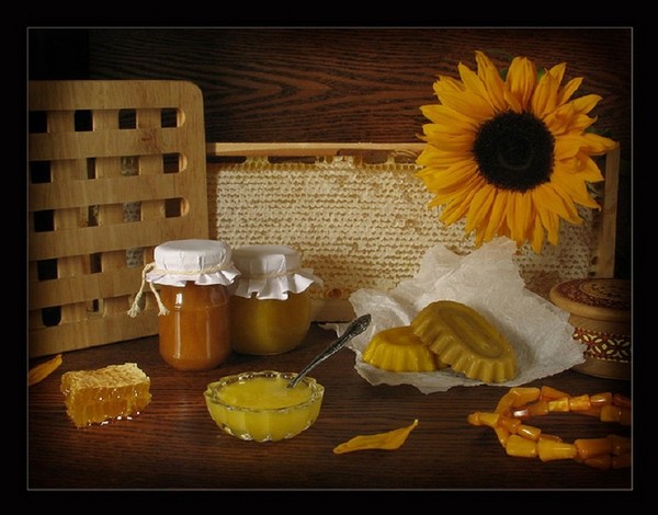 "Honey Spas" 2016 m. - istorija, tradicijos, ženklai, sąmokslai, ritualai, maldos, sveikinimai apie šventes stiebuose, sms-sveikinimai, nuotraukos