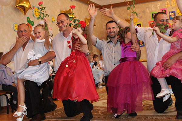Neįprastas atsakymo žodis iš tėvų baigimo darželyje