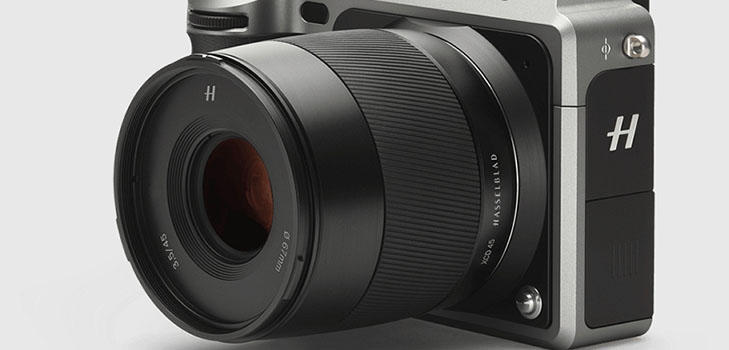 Pirmasis iš geriausių: kompaktiška "Hasselblad X1D" kamera