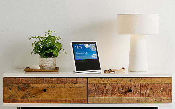 "Smart home acoustics": "Amazon Echo Show" sistema