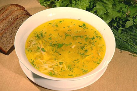 Aromantiška vištienos sriuba