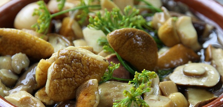 Baltieji grybai: receptai, skirti kepimui skanių patiekalų