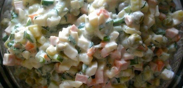 Salotos su alyvmedžiais. Ar tu viską žinai apie jį?