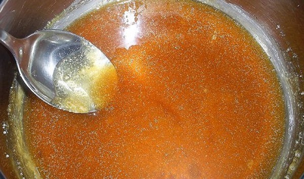 Ar karamelė namuose