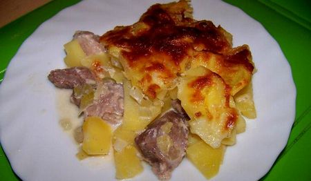 Bulvės su mėsa orkaitėje: kaip virti skanus?