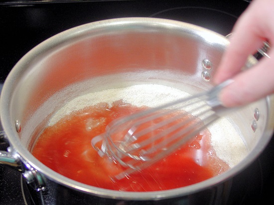 Aromatinis kompotas iš vyšnios žiemai - receptas