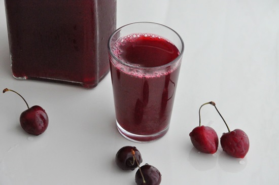 Aromatinis kompotas iš vyšnios žiemai - receptas