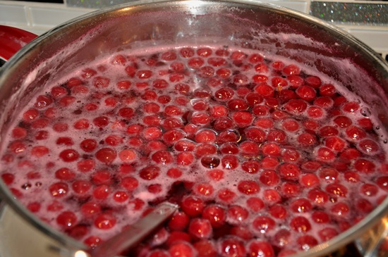 Aromatinis kompotas iš vyšnios žiemai - receptas