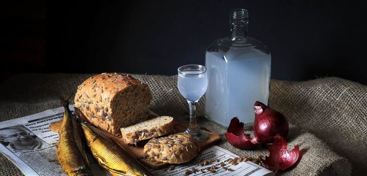 Tinklinės ant moonshine