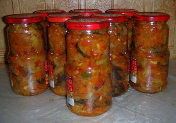 Baklažanų salotos žiemai