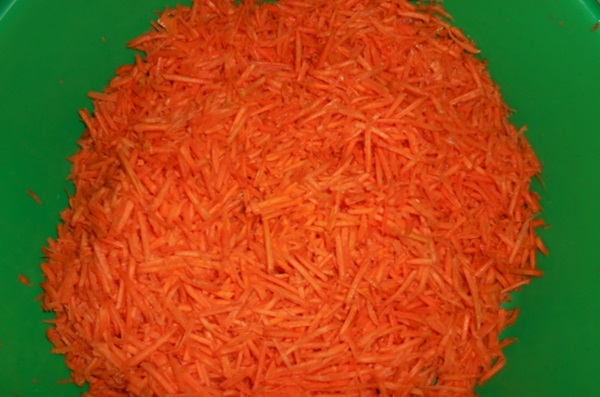 Pomidorų salotos žiemai