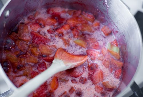 Jam su rabarbarų braškėmis