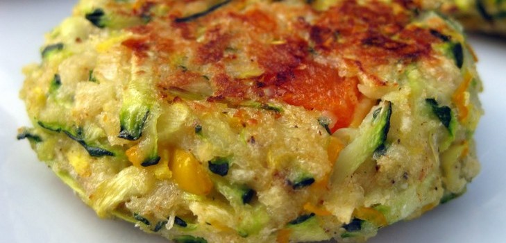 Vegetariški patiekalai šventiniame staliuke