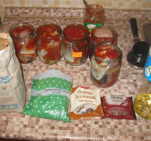 Naminė konservuota žuvis