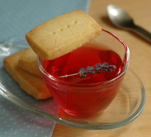 Želė iš vyšnių džemo