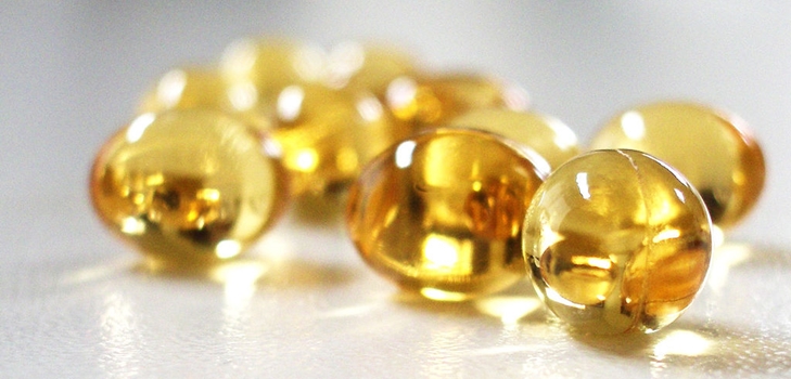 Vitaminas E veido ir plaukų kapsulėse