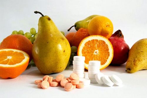 Vitaminai akims: lašai ir tabletės